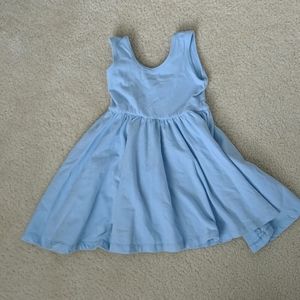 Alice + Ames short sleeve spin dress